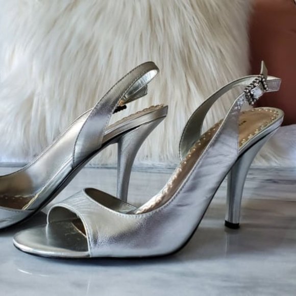 Roberto Vianni Silver Leather Open-Toe Slingback - Picture 6 of 10